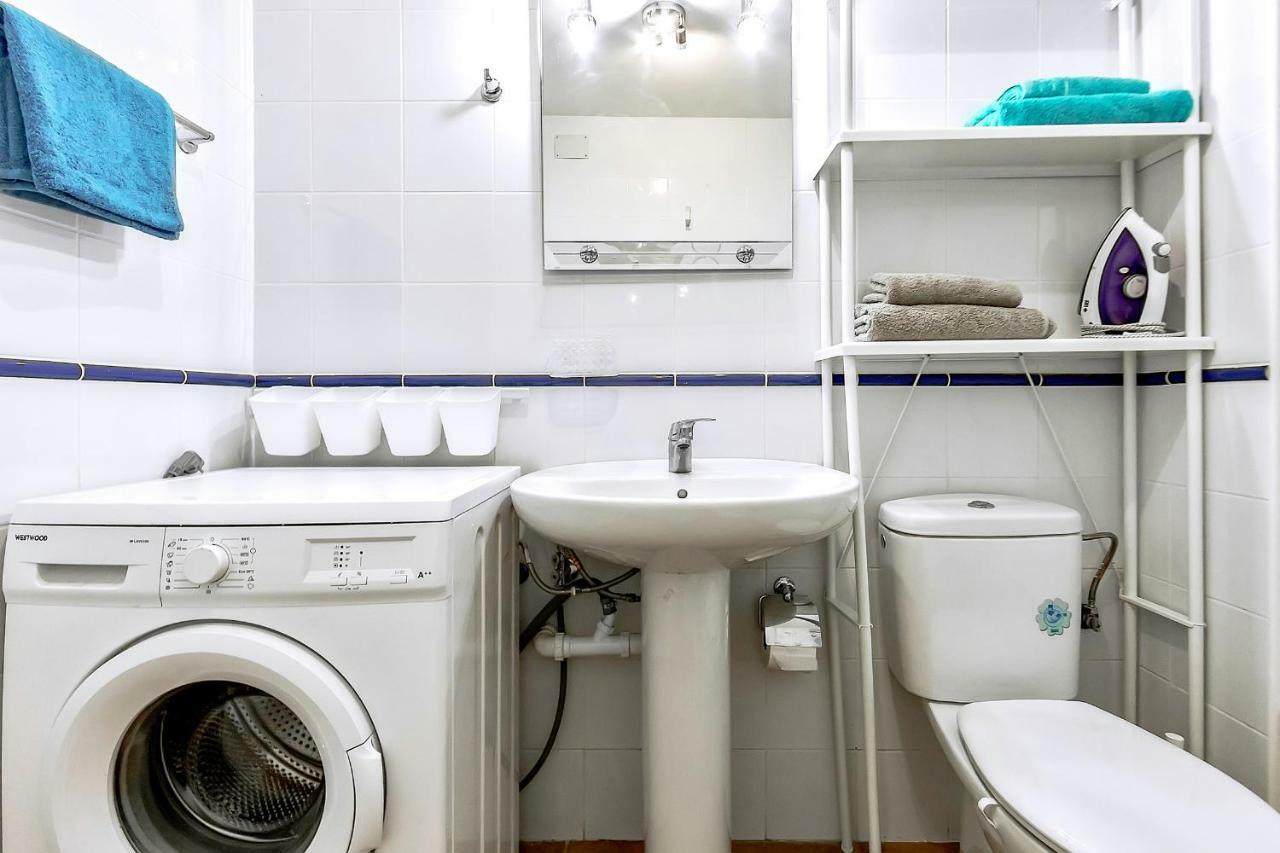 Habitacion Con Refrigerador Propio Cerca Del Aeropuerto San Isidro  Eksteriør billede